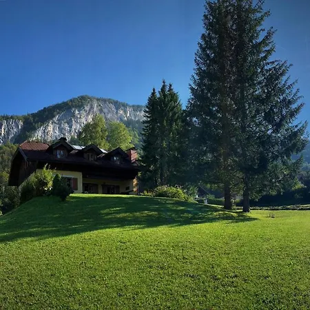 Holiday home Ewinger