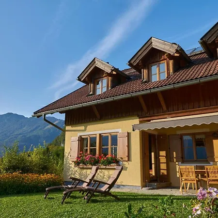 Ferienhaus Ewinger *