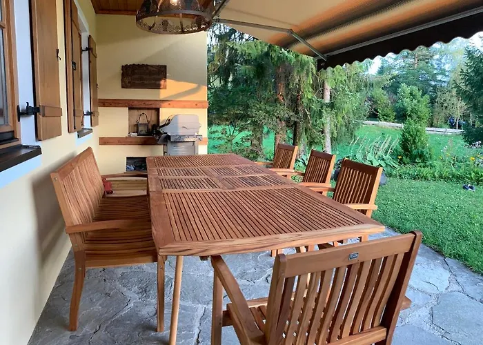 Ferienhaus Ewinger *