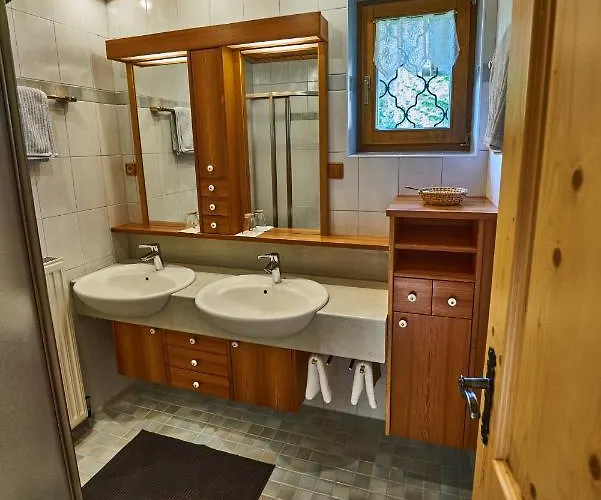 Ewinger * Bad Goisern am Hallstättersee