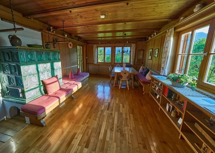 Ferienhaus Ewinger *